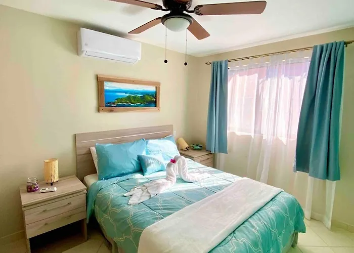 Puravida Escape - 60 Metres From * Coco