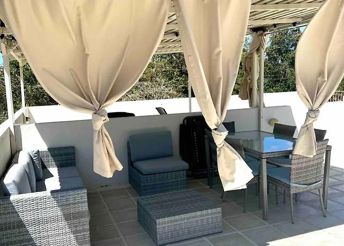 Puravida Escape - 60 Metres From *