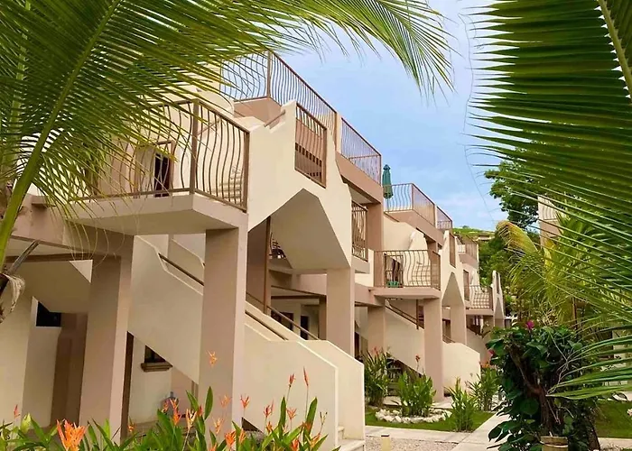 Puravida Escape - 60 Metres From